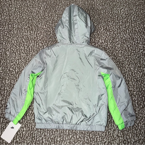 Nike Jacket - Picture 3 of 4